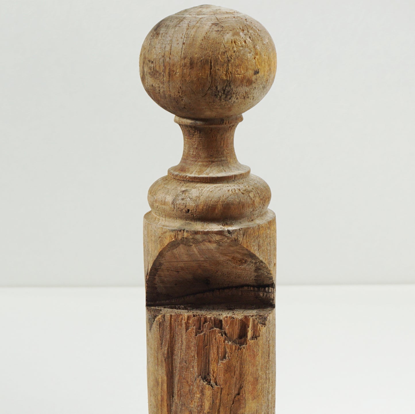 Antique Wooden Décor AWD-006