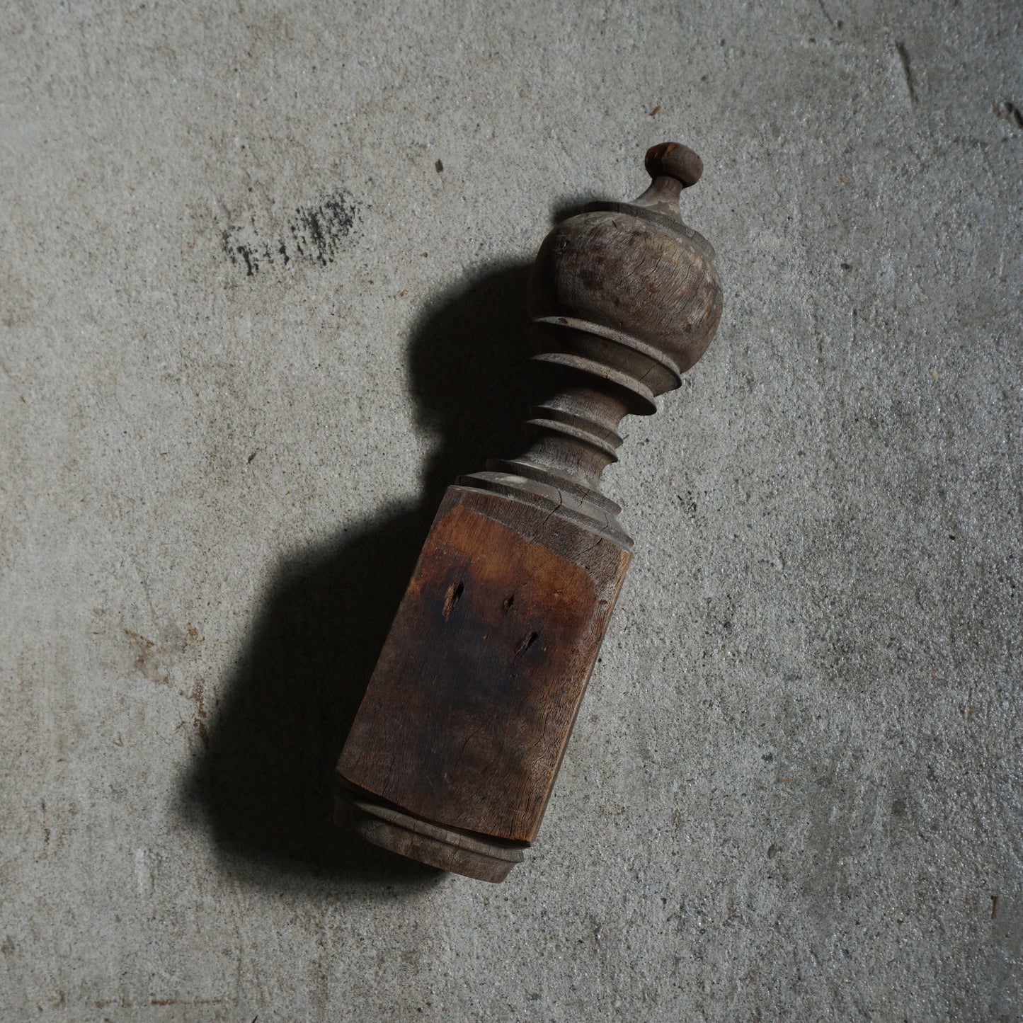 Antique Wooden Décor AWD-004