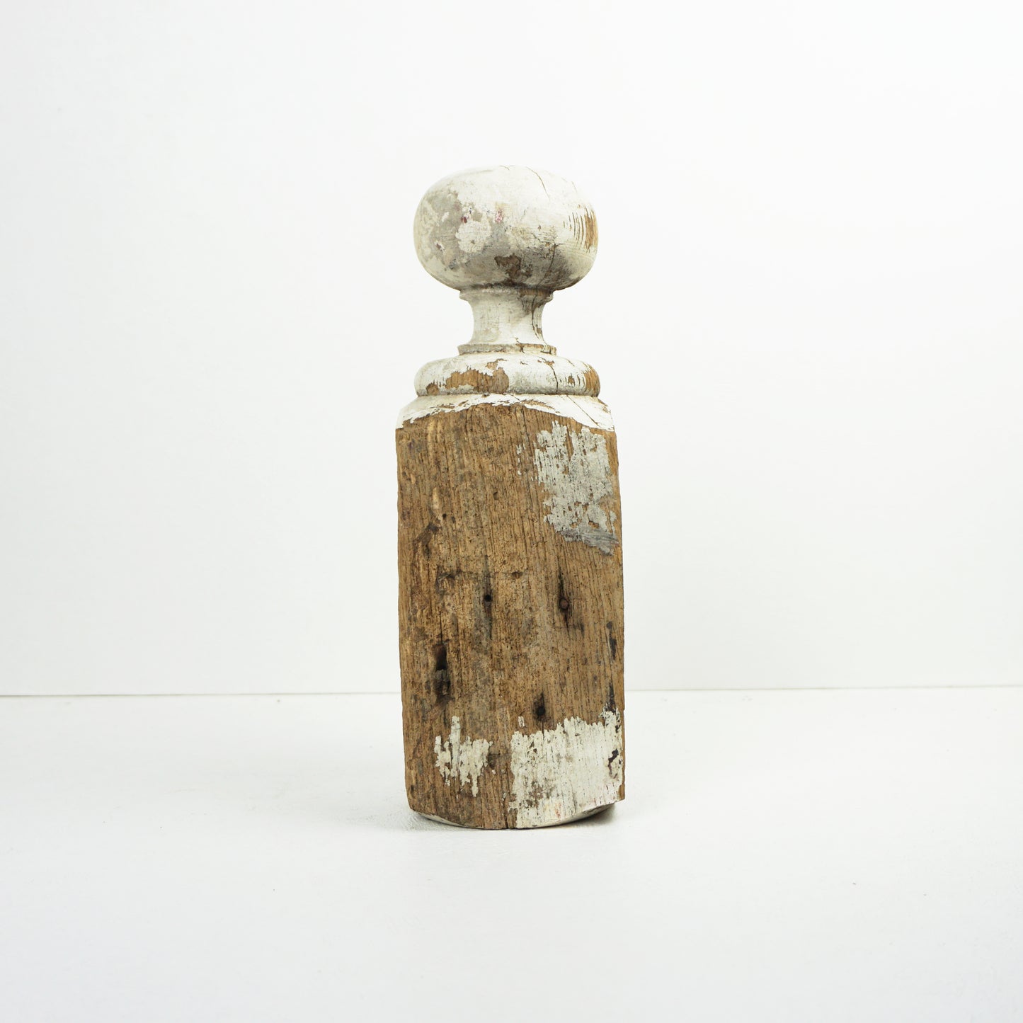 Antique Wooden Décor AWD-007
