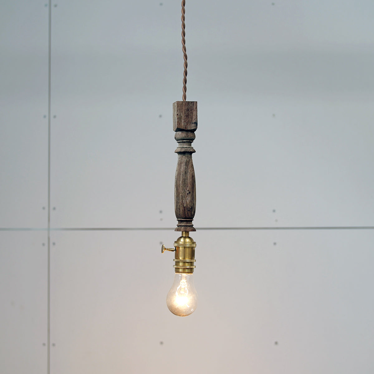 Antique Wooden Light AWL-004